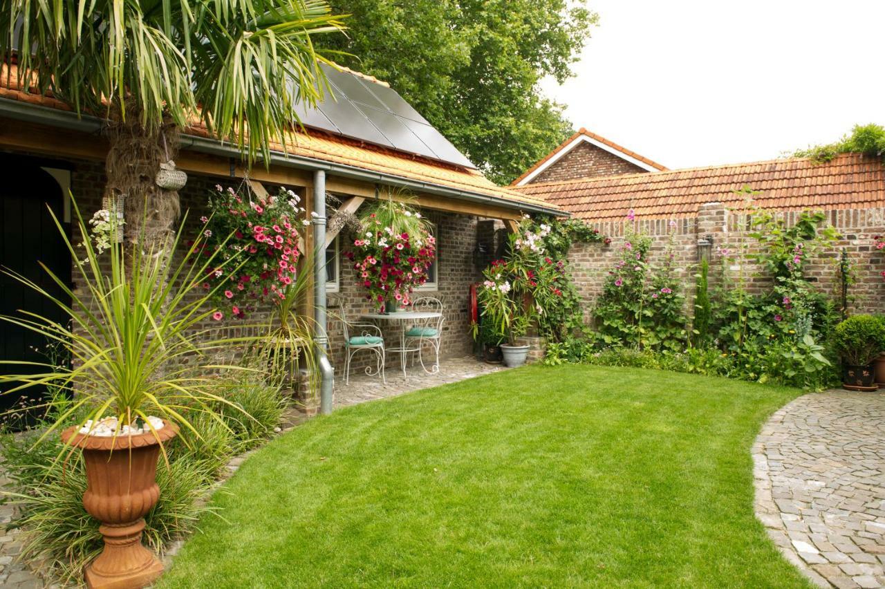 Bed And Breakfast Piekoo Belloo Weert Eksteriør billede
