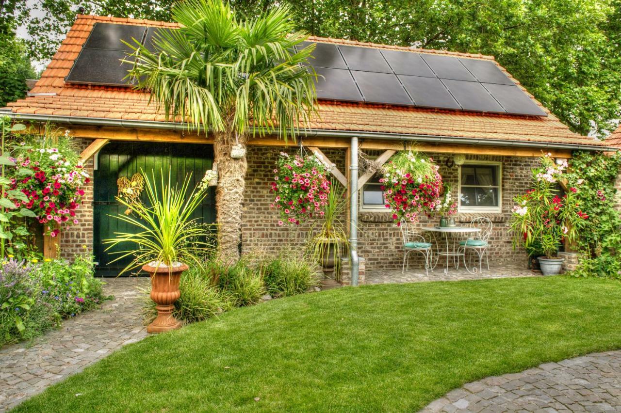 Bed And Breakfast Piekoo Belloo Weert Eksteriør billede